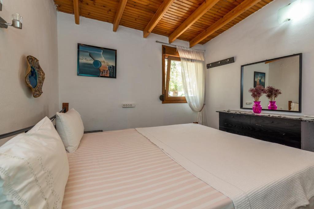 Front Beach House Skala Kallirachis Exterior photo